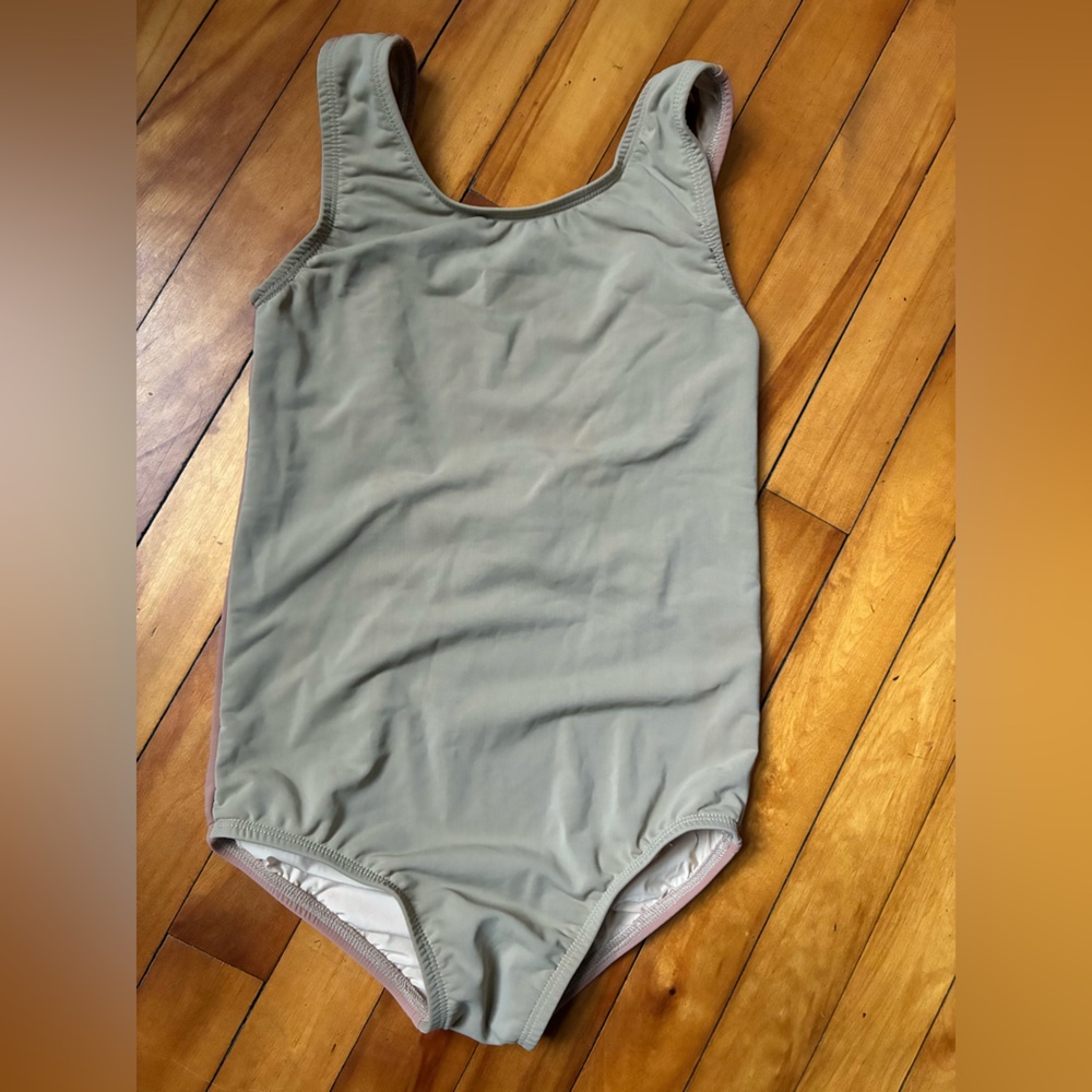 June Park Colorblock Scoop Back One-Piece in Sage And Dusty Pink size 8